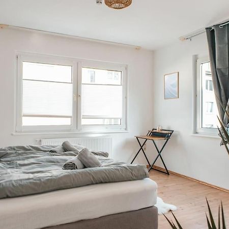 Bright & Grey - Netflix - City - Wifi - 4 Person Essen Dış mekan fotoğraf