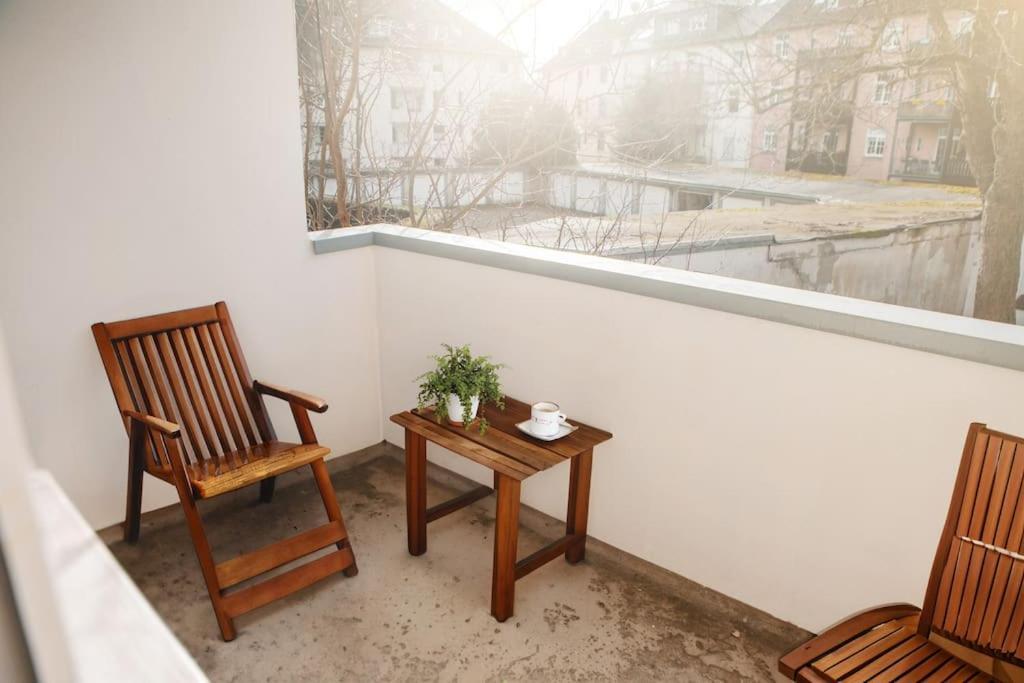 Bright & Grey - Netflix - City - Wifi - 4 Person Essen Dış mekan fotoğraf