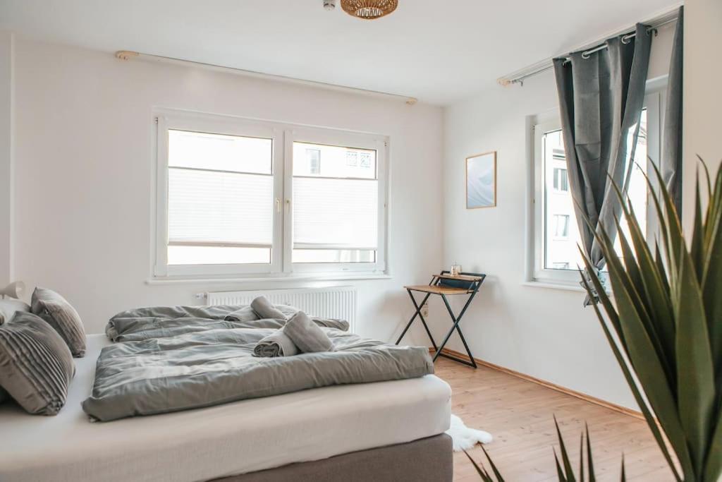 Bright & Grey - Netflix - City - Wifi - 4 Person Essen Dış mekan fotoğraf